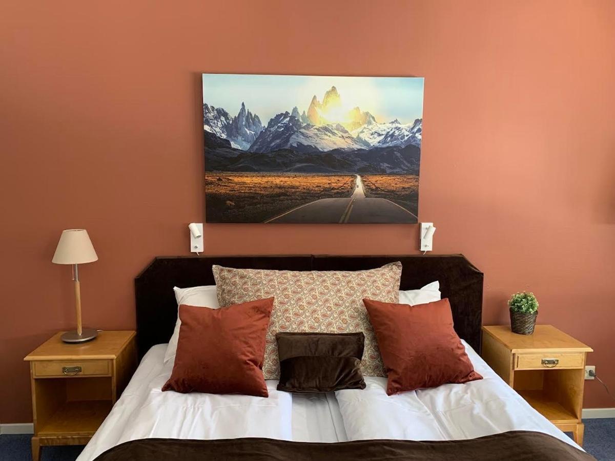 Honne Hotell Biri Экстерьер фото